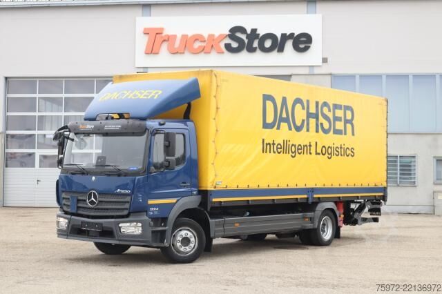 Camião plataforma com lona Mercedes-Benz Atego 1224 L