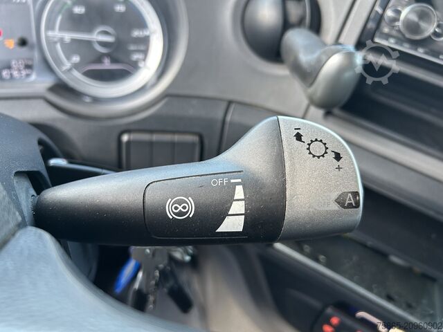 Standard-SZM DAF XF 480 FTP Space Cab / 510 dkm / 6x2 / Stand Ai...