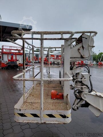Teleskopisk plattform Aichi SP18A