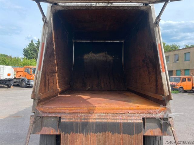 Autocompattatore SCANIA P 320 ZÖLLER M24 X2EC ZÖLLER Delta 321