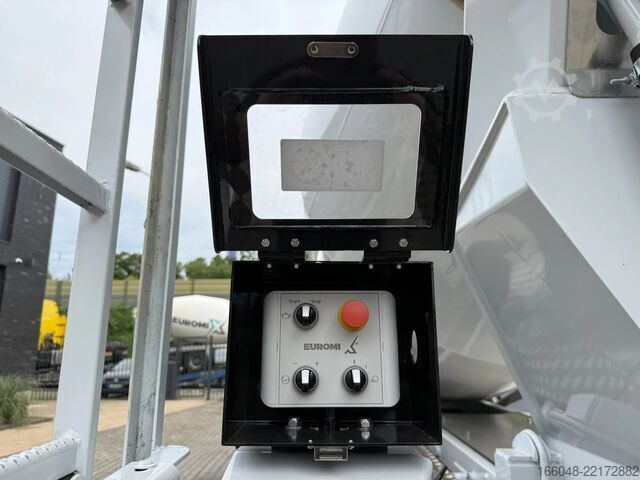 Licuadora Mercedes-Benz Arocs 3646 Arocs Modellgeneration 5 3546, 8x4 E...