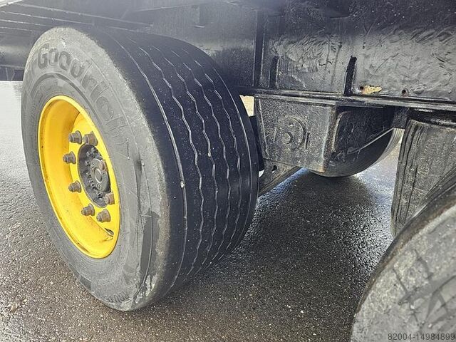 Flatbed VAN HOOL 3B 2011 | 3 axle | mega  | Low trailer | dutch ...