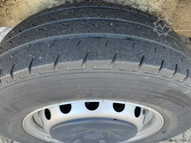 Gekoeld/bevroren transport Renault Master -/- 20 °C, ATP 11-2029 Thermo King
