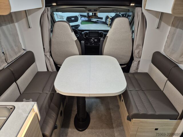 Yarı entegre karavan Chausson 798 ULTIMATE LINE FIAT M26