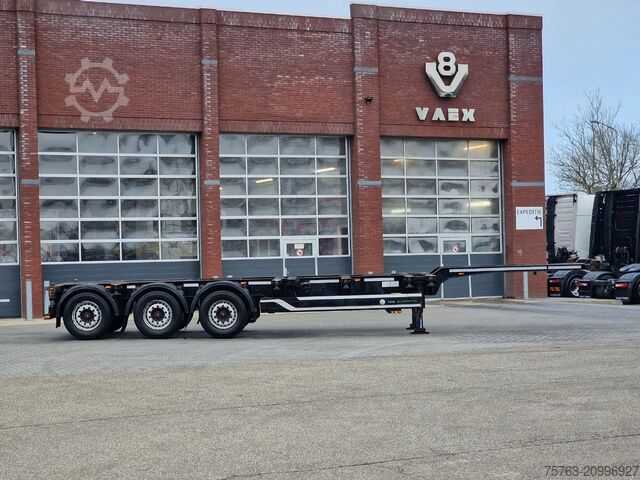 Konteyner taşımacılığı CIMC SILVERGREEN Contailer chassis 3 axle - 1x 20FT/2x 20FT/1x 4...