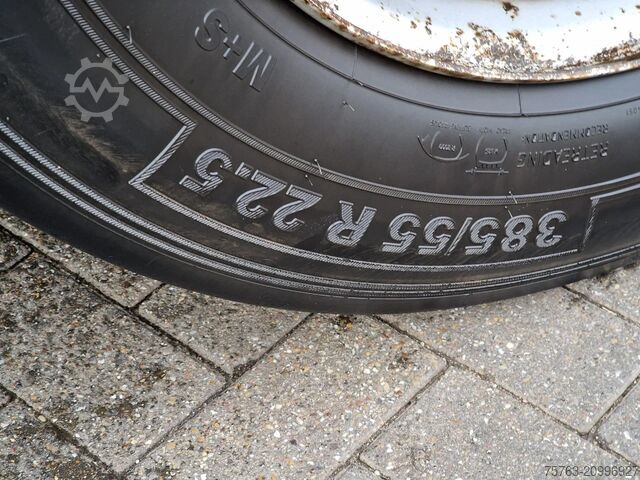 Konteyner taşımacılığı CIMC SILVERGREEN Contailer chassis 3 axle - 1x 20FT/2x 20FT/1x 4...