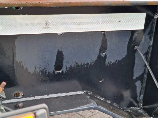 Konteyner taşımacılığı CIMC SILVERGREEN Contailer chassis 3 axle - 1x 20FT/2x 20FT/1x 4...