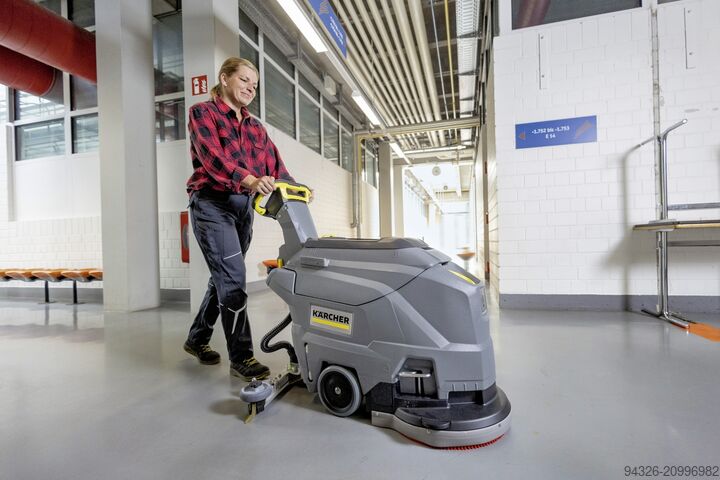 ¡Kärcher BD 43/35 C Ep 230V NUEVO! Kärcher BD 43/35 C Ep - 230V Cable - NEW!