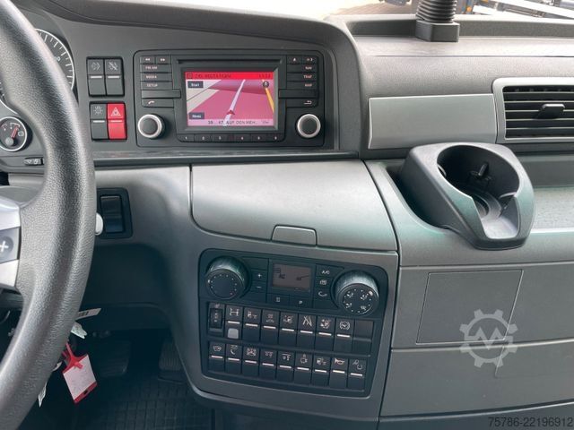 Výměnná nástavba nákladní vůz MAN TGX 26.440 BDF / Fahrschule/ D-Pedale/ 3 Sitze