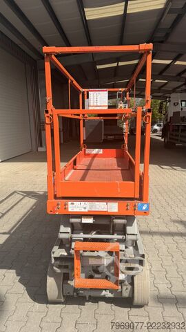 Podnośnik nożycowy Skyjack SJIII 3220