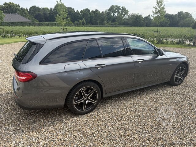 Mercedes-Benz Classe E Break 300 de AMG Line 2020 Led / ACC / Cuir MARGE MERCEDES-BENZ E-klasse Estate 300 de AMG Line 2020 Led / ACC / Leder