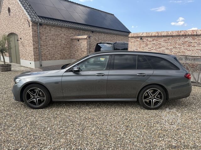 Mercedes-Benz Classe E Break 300 de AMG Line 2020 Led / ACC / Cuir MARGE MERCEDES-BENZ E-klasse Estate 300 de AMG Line 2020 Led / ACC / Leder