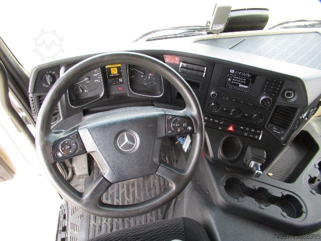 Kroghejselastbil Mercedes-Benz 2543 / 6 x 2 / Meiler RK 20.65 / Lenkachse