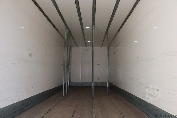 Koffer DAF CF 340 FAN 6X2 Bakwagen + Klep 2500 KG