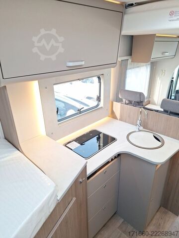 Caravana semiintegrada CARADO pro+ T 338 TV/SAT, Navi+RFK, Hubbett