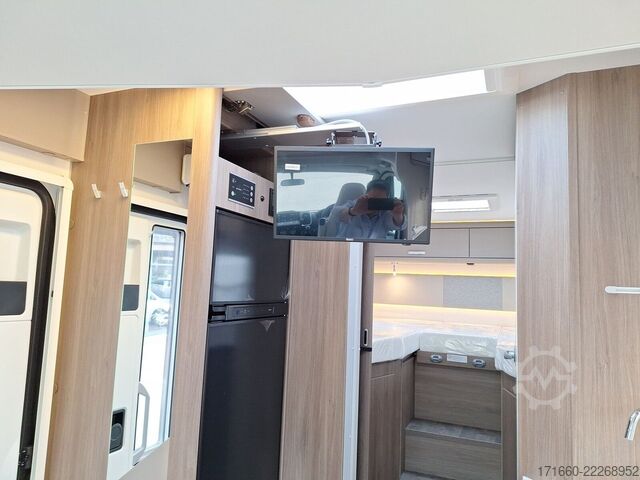 Teilintegriertes Wohnmobil CARADO pro+ T 457 Hubbett, SAT+TV, NAVI+RFK, COMBI 6E