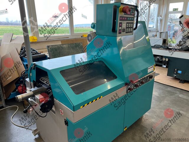 Ferăstrău circular complet automat pentru aluminiu Berg & Schmid Velox 350 VA