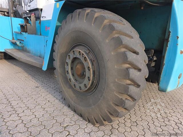 Heftruck Konecranes SMV 42-1200B