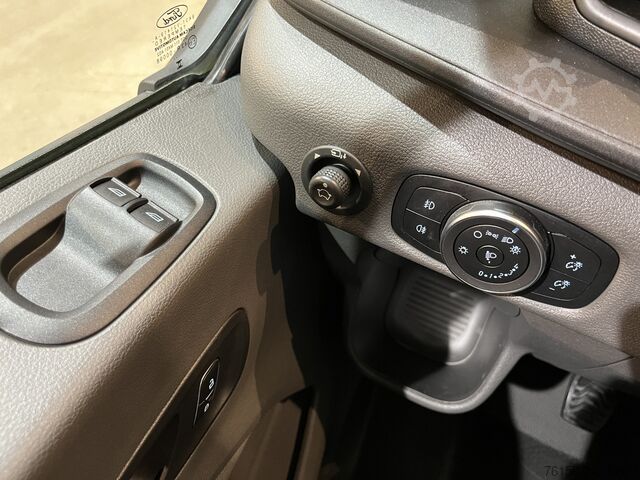 Platformwagen dubbele cabine Ford Transit 2.0 TDCI L2H1 130 PK DC Dubbel Cabine T...