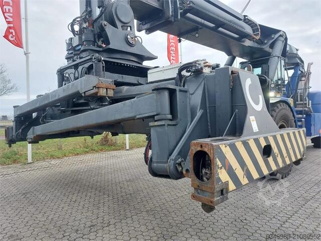 Reachtacker Konecranes SMV 4531 CC5