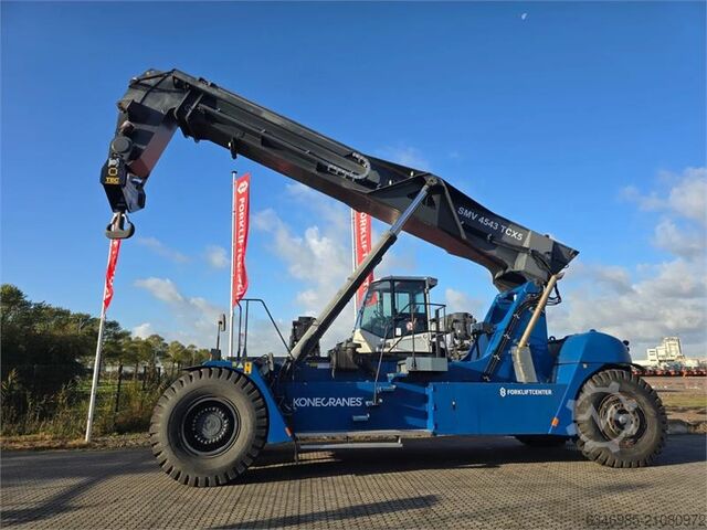 Reachtacker Konecranes SMV 4543 TCX5