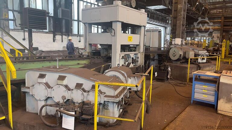 FARMER NORTON ÇUBUK DÜZELTME MAKİNESİ 4V-2M FARMER NORTON BAR STRAIGHTENER 4V-2M