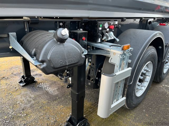 Kippers oplegger WIELTON HARDOX 30m3 Stahlmulde Halfpipe