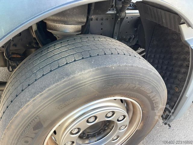 Standard SZM MAN TGX 18.470 4x2 LL SA
