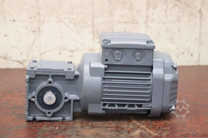 Motorreductor 0,12 kW 23 rpm SEW-Eurodrive WA10/T DRN63MS4