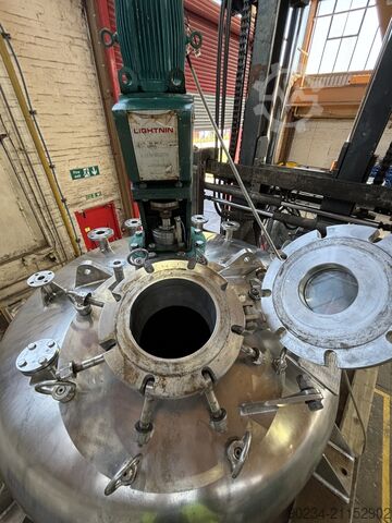 5.957 λίτρα, 3 bar/πλήρες κενό εσωτερικά, 6 bar/πλήρες κενό μανδύα, κατακόρυφος αντιδραστήρας από αν  5,957 Litre