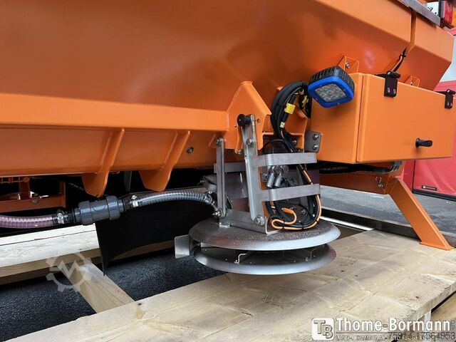 Silniční zametač Wintec WTS 1200