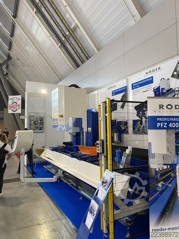 Fahrständerfräsmaschine RÖDER Profilfräszentrum PFZ 4000