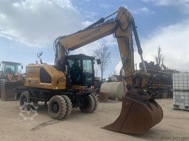 Mobile excavator Caterpillar M319-07B