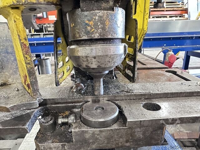  Kingsland Compact 40
