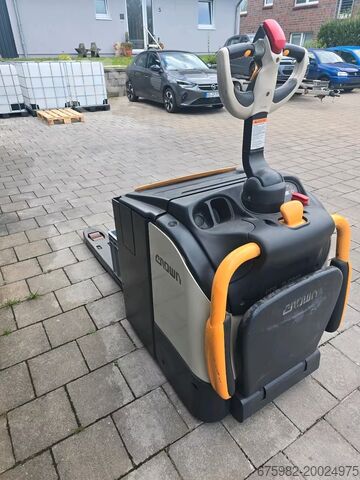 Niederhubwagen MIT FAHRERSTAND-PLATTFORM Crown WT 3020