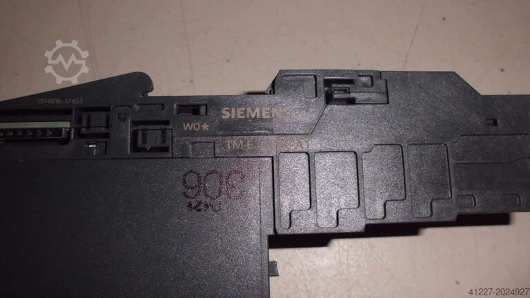 PLC Simatic Siemens Simatic S7 6ES7 138-4FB03-0AB0