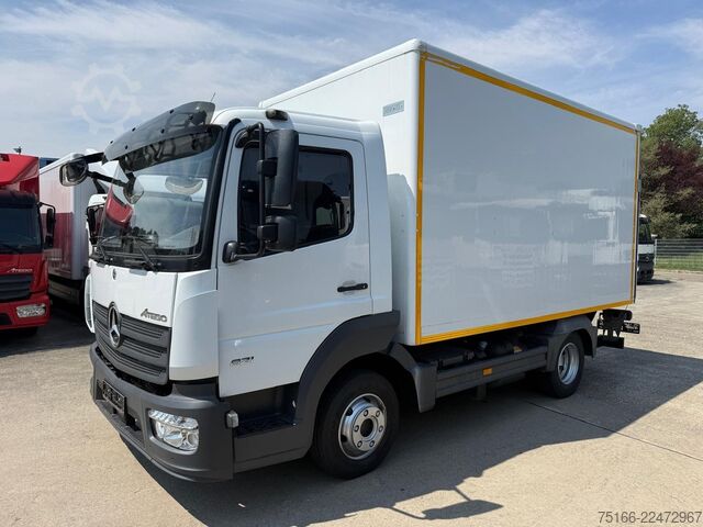 Kasa kamyoneti MERCEDES-BENZ ATEGO 821 L Koffer 4,10 m LBW 1 T*SEITENTÜRE
