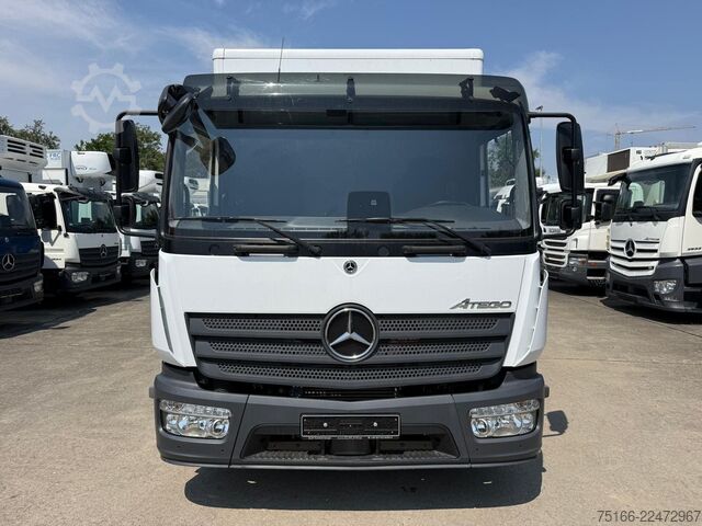 Kasa kamyoneti MERCEDES-BENZ ATEGO 821 L Koffer 4,10 m LBW 1 T*SEITENTÜRE