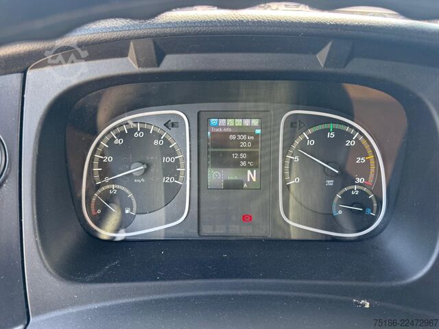 Kasa kamyoneti MERCEDES-BENZ ATEGO 821 L Koffer 4,10 m LBW 1 T*SEITENTÜRE
