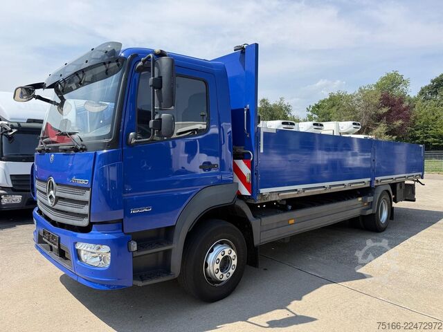 Düz kasa kamyon MERCEDES-BENZ ATEGO 1530 L Pritsche 7,20 m AHK*NL 9 T