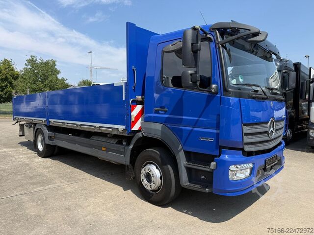 Düz kasa kamyon MERCEDES-BENZ ATEGO 1530 L Pritsche 7,20 m AHK*NL 9 T
