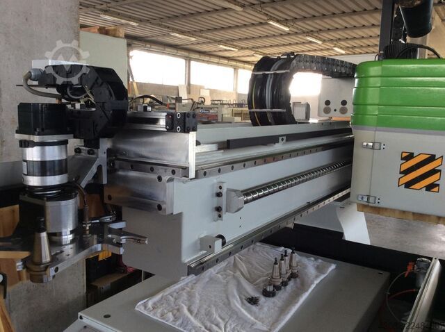 Bearbejdningscenter BIESSE ROVER 23