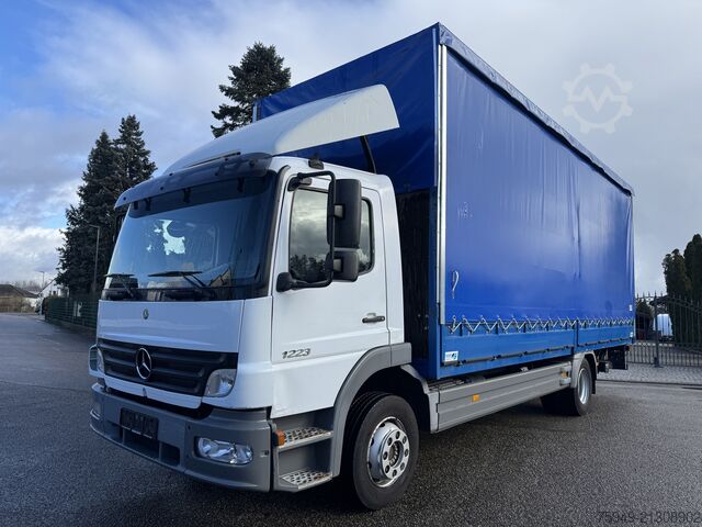 Atego 1223 L flak/presenning 7,30m, bakgavellyft Mercedes-Benz Atego 1223 L Pritsche/Plane 7,30m LBW
