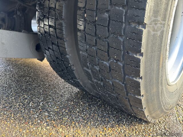 Atego 1223 L flak/presenning 7,30m, bakgavellyft Mercedes-Benz Atego 1223 L Pritsche/Plane 7,30m LBW