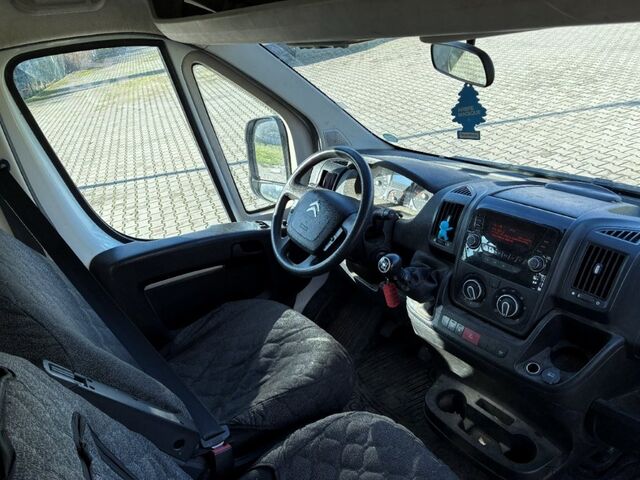 Dobozos furgon Citroen JUMPER T25-052