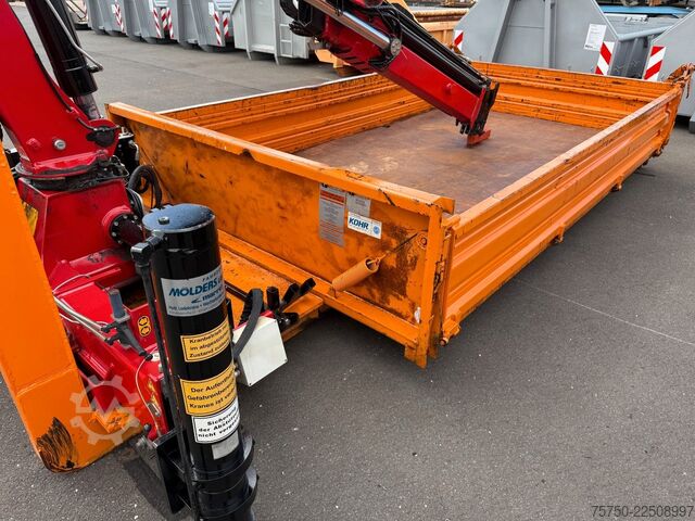 Kroghejselastbil  Abrollcontainer mit HMF Kran 835 Funk