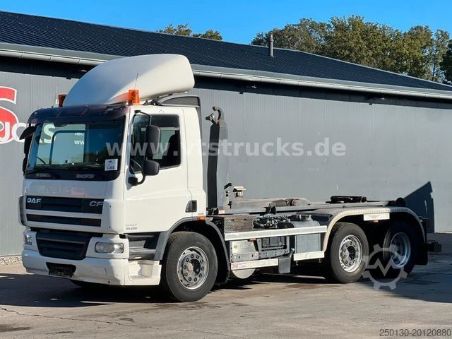 Haakarm vrachtwagen DAF CF 250 VDL-Abrollkipper mit Planenaufbau u. LBW