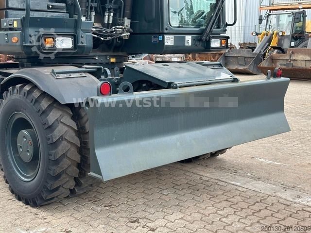Mobiele graafmachine HYUNDAI HW 140A 4x4 hydr. Stützen Kamera Klima