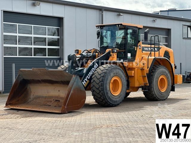 Wiellader HYUNDAI HL 970 A 4x4 Radlader Kamera Klima ZSA 522 Std