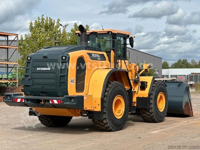 Wiellader HYUNDAI HL 975 A CVT 4x4